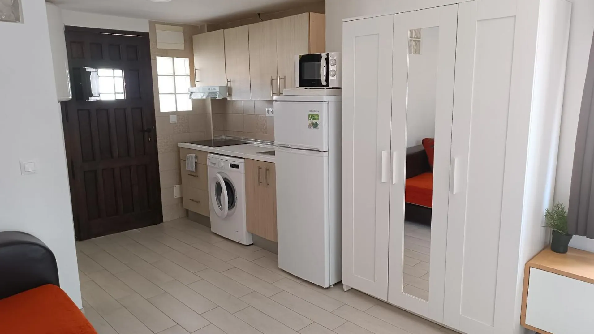 אסטפונה Estudio A 50Mt Del Mar, Zona Palacio De Congresos Apto 7 דירה